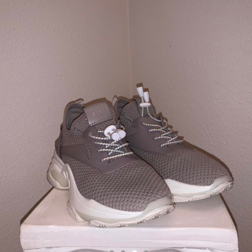 Steve Madden Runners 😍